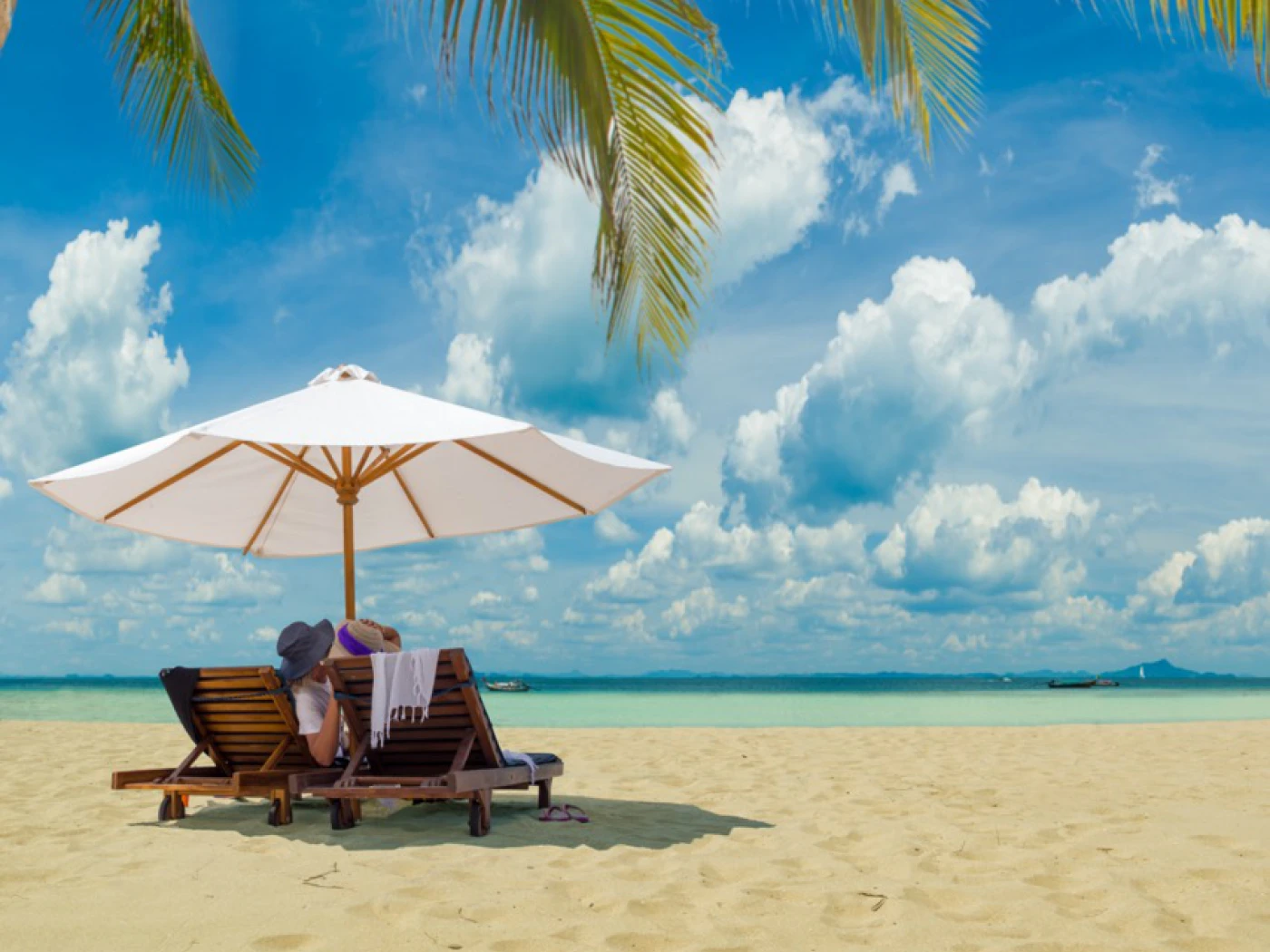 Entspannt am Strand – entspannter Alltag dank Wartung, Instandhaltung und Reparatur durch Schauss Technology